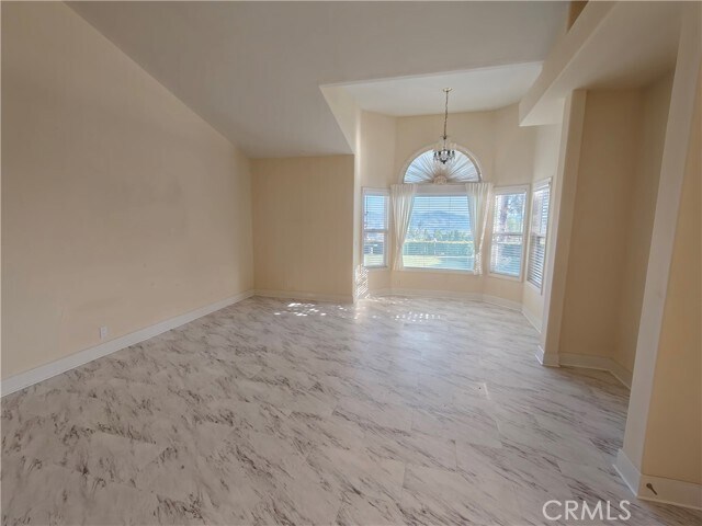 Building Photo - 27900 Mt Hood Way