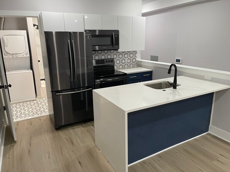 Building Photo - 3936 Haverford Ave