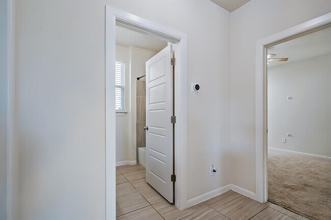 Building Photo - 5854 Urbano Bnd
