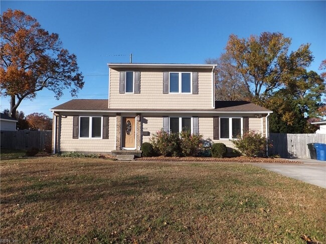 Primary Photo - 4420 Clyde St