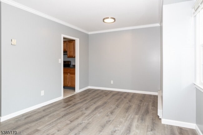 Building Photo - 190 Park St