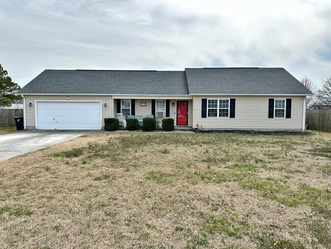 Building Photo - 134 Annie Rd