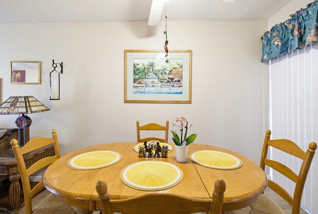 Building Photo - 6512 SW 112th Pl