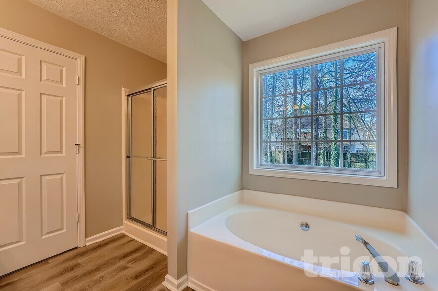 Building Photo - 2702 Cheatham Lake Ct NW