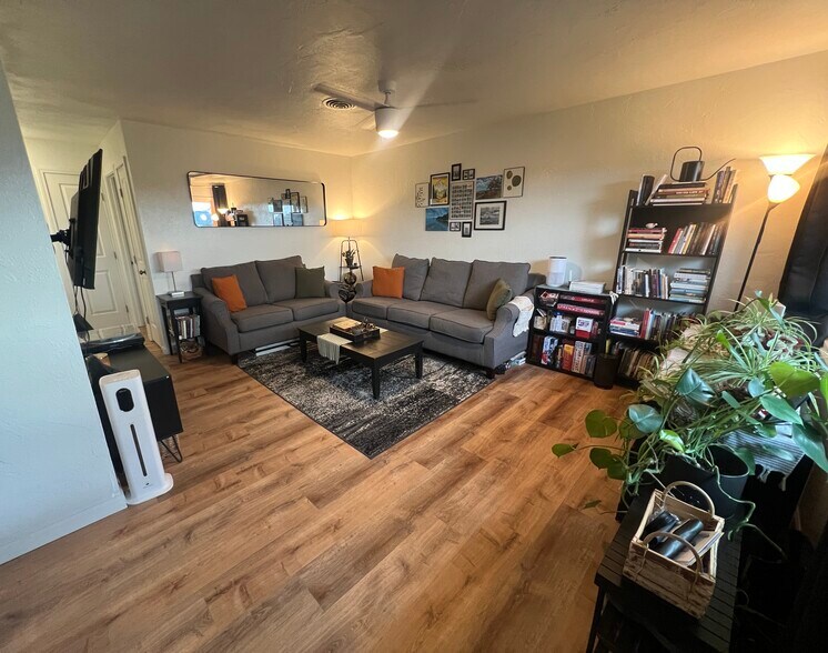 Example of Finished Living Room - 1116 E Fountain Blvd