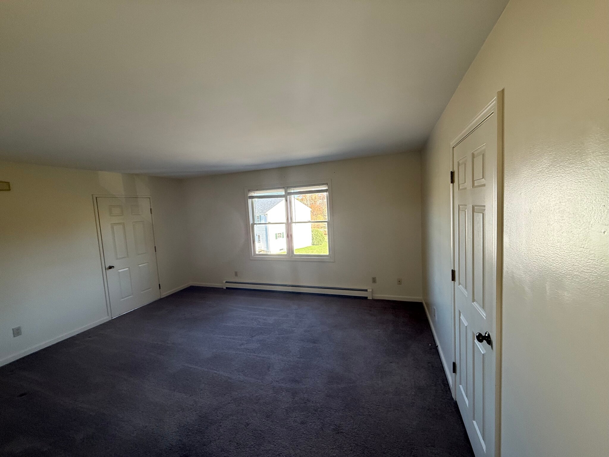 Building Photo - Old County Estates