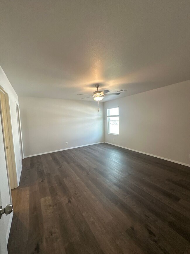 Building Photo - Brand New Three Bedroom | Two Bathroom Home in Claremore