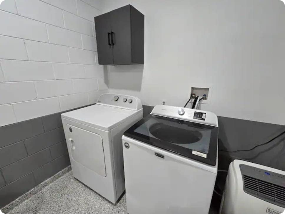 Building Photo - 10301 US-27