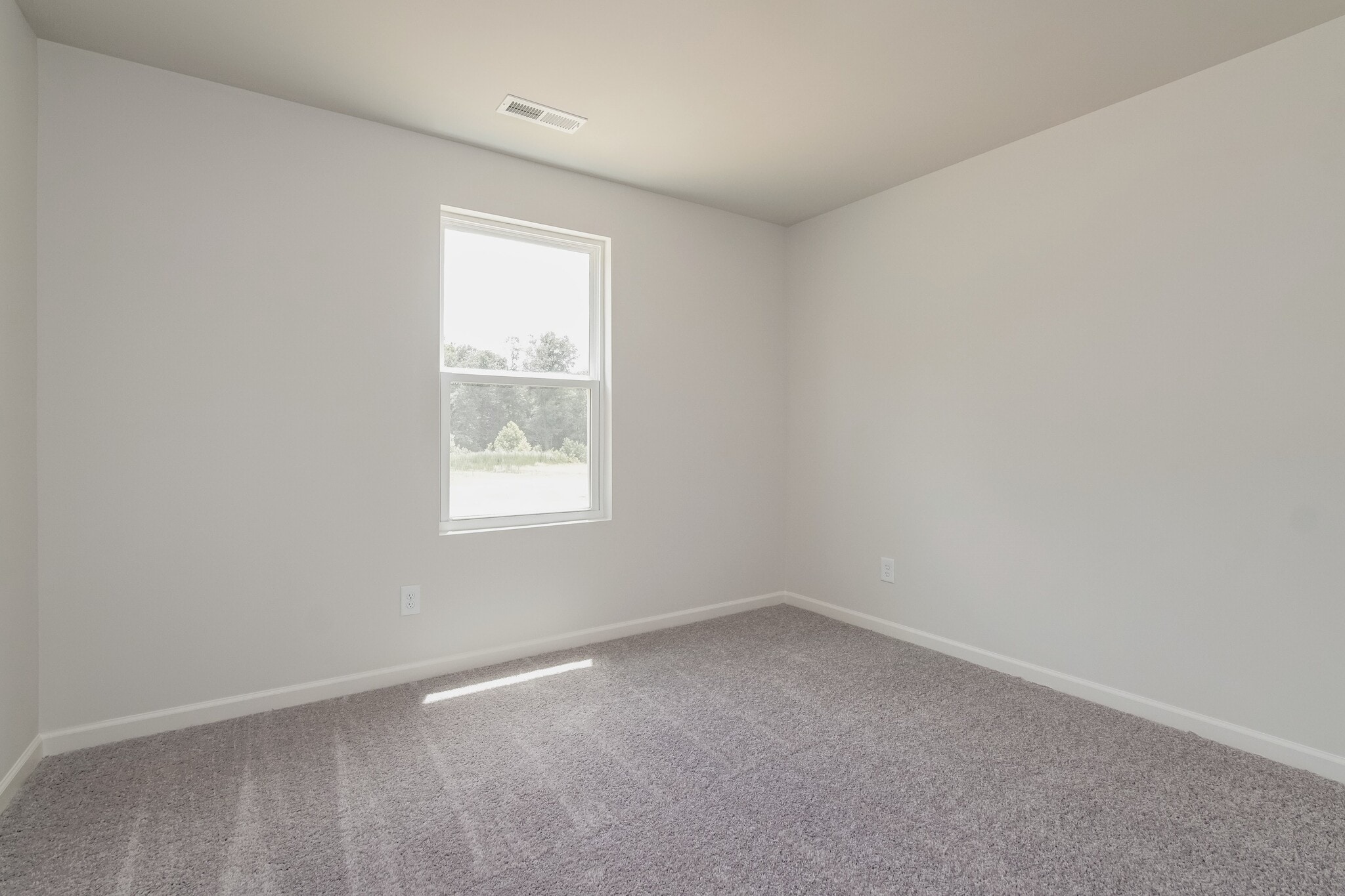 Building Photo - 1059 Manor Dr