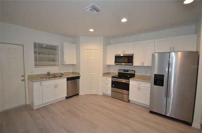 Building Photo - 2218 Quality Life Ctr Wy