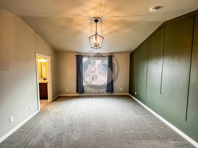 Building Photo - Beautiful Open Floor Plan Home in Dallas -...