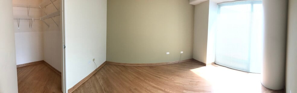 Building Photo - 1720 Maple Ave