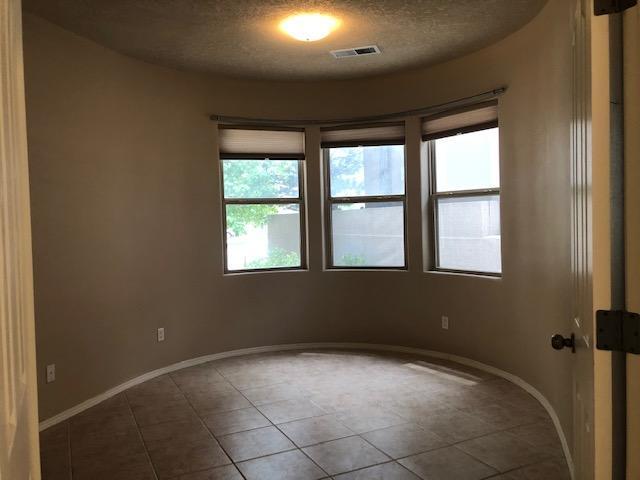 Building Photo - 639 Granite Point Tr SE