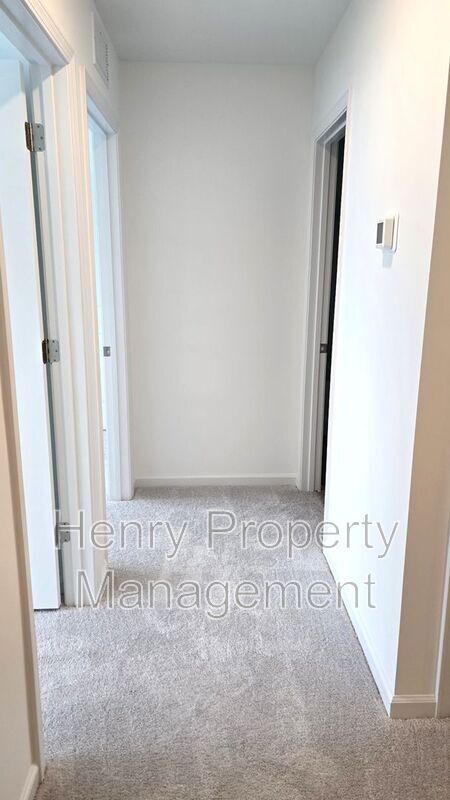 Building Photo - 3103 Vitner Dr