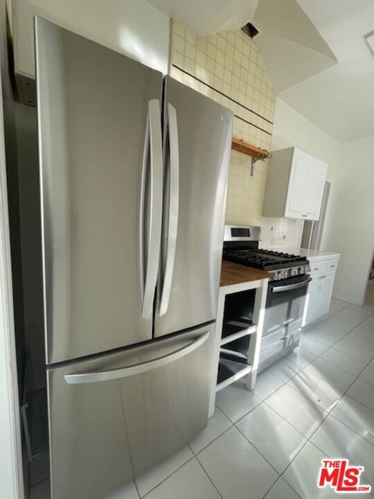 Building Photo - 459 S Holt Ave