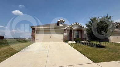 Building Photo - 14017 Ilderton St