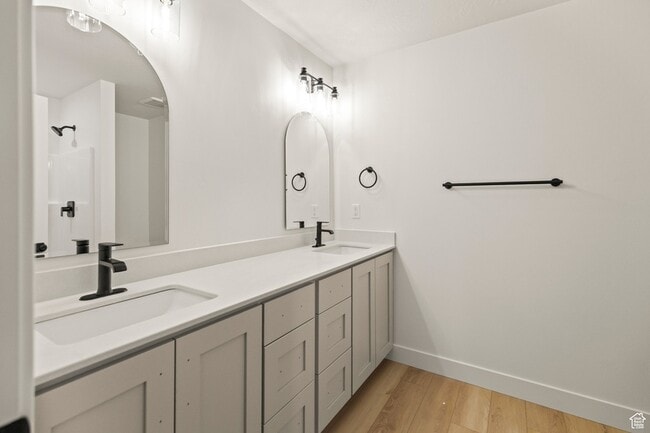 Building Photo - 150 S 100 E