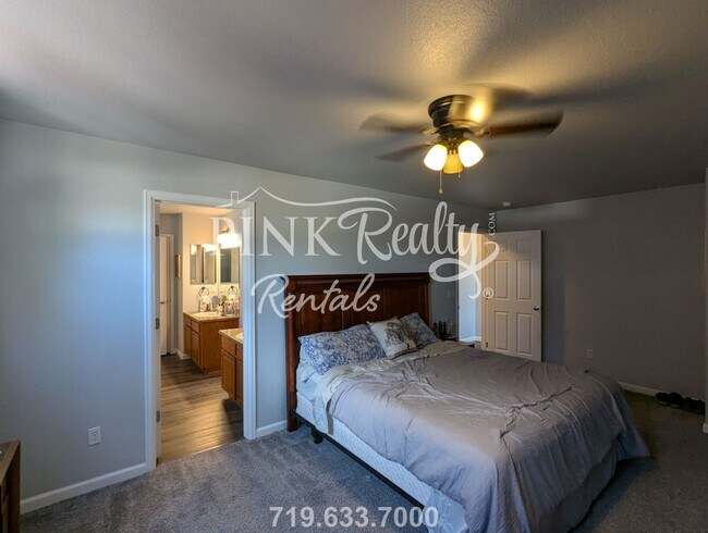 Building Photo - 2653 Shannara Grove