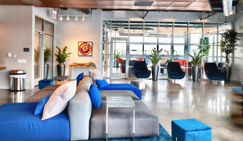 Building Photo - 1040 W Addison St