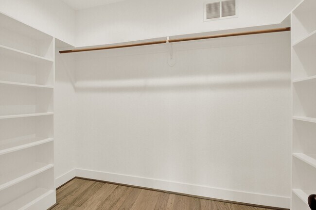 Building Photo - 6635 T C Jester Blvd