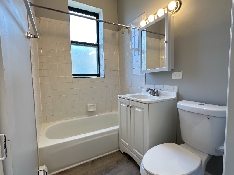 Building Photo - 5645-5657 W Washington Blvd