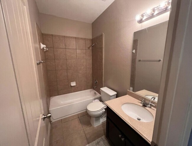 Building Photo - 2326 Horned Owl Dr