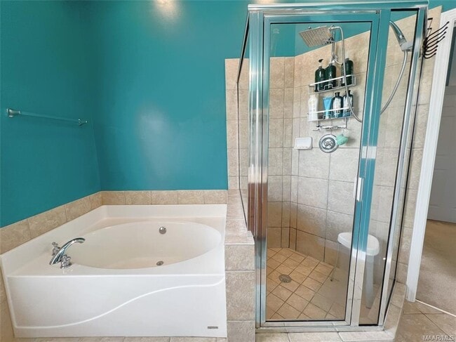 Building Photo - 1972 Chancellor Ridge Rd