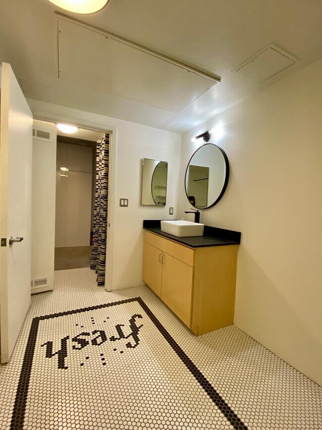 Building Photo - 200 N San Fernando Rd