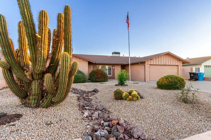 Building Photo - 3535 W Saint Moritz Ln