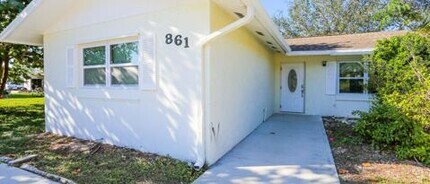 Building Photo - 861 San Remo Ave