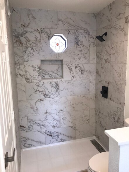Shower - 7510 E Thomas Rd