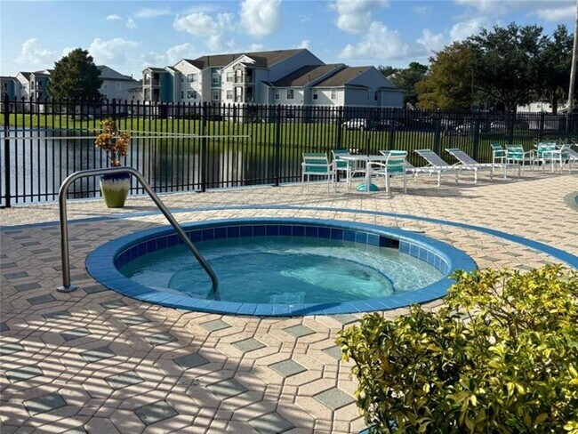 Building Photo - 2214 Grand Cayman Ct