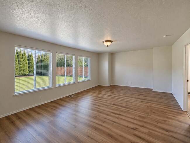 Building Photo - 2856 W Lost Rapids Dr