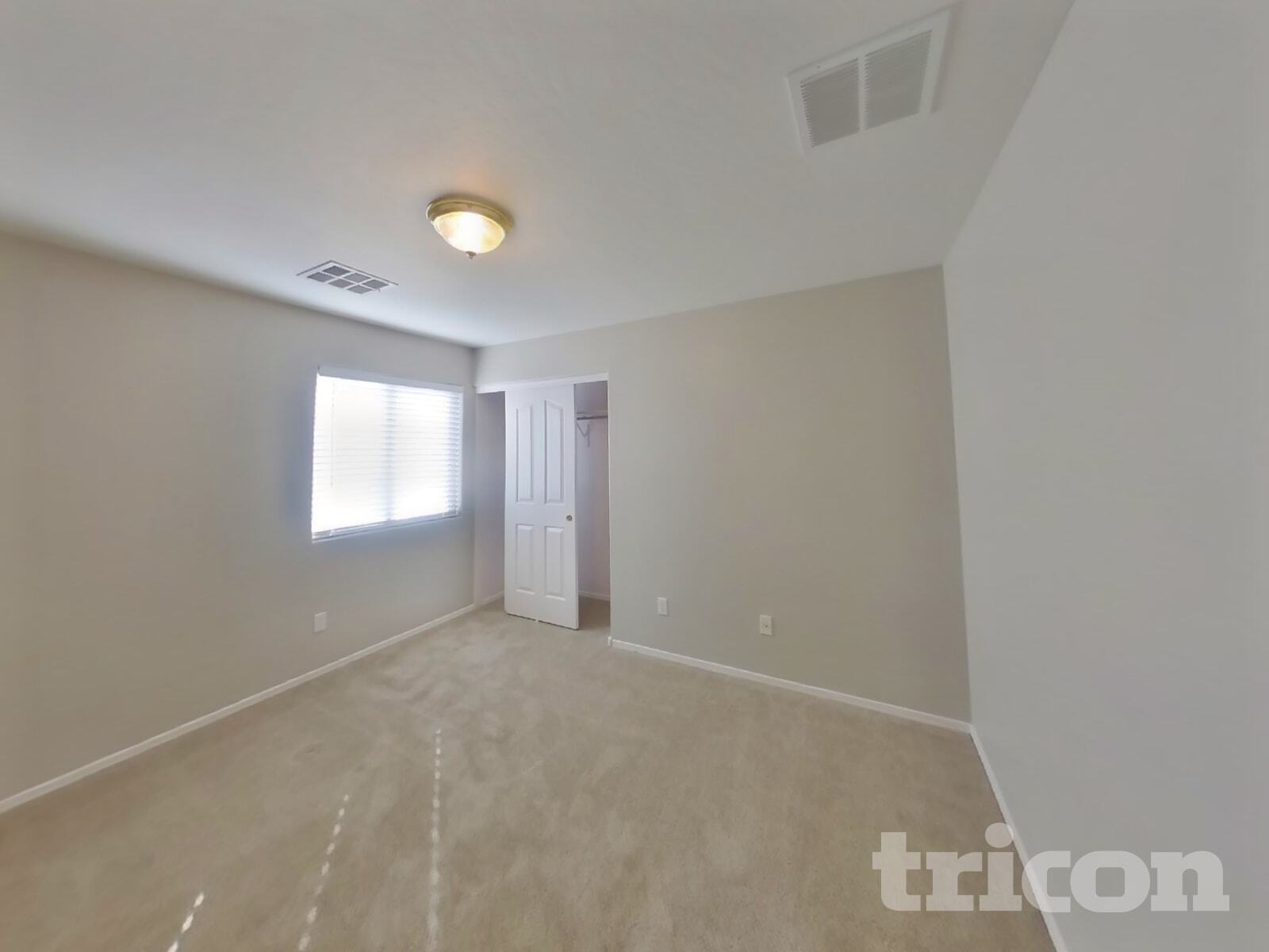 Building Photo - 10668 E Lupine Ln