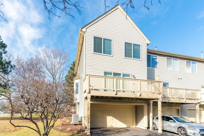 Building Photo - 18599 W Sterling Ct