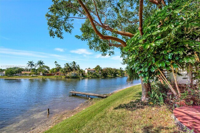 Building Photo - 1381 NW 126th Way