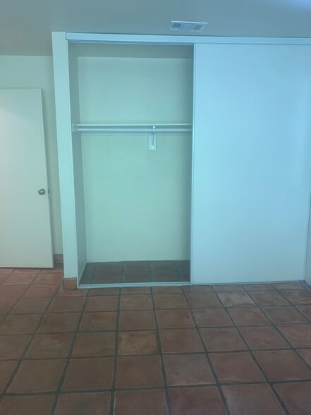 Building Photo - 30 Saint Francis Way