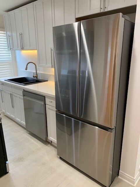 Building Photo - 1260 N Detroit St