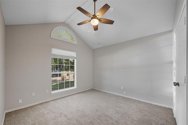 Building Photo - 2704 Picasso Pl