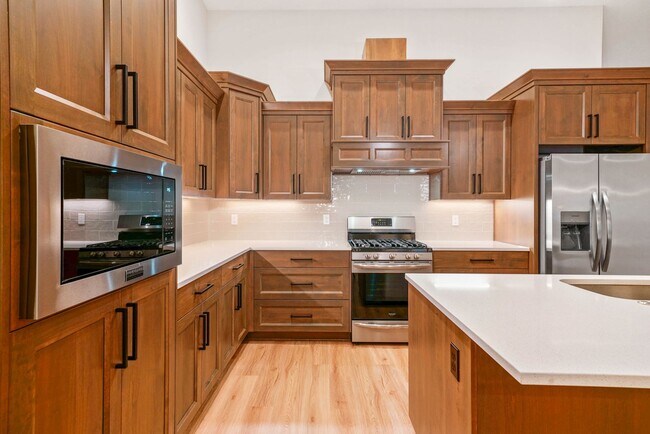 Building Photo - 3Bd/2Ba Single Story Home - Available Early March 2026!