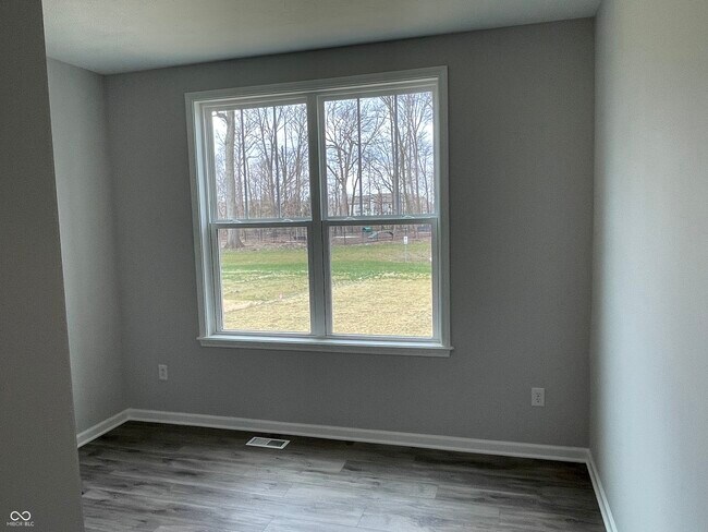 Building Photo - 14472 Beaument Blvd