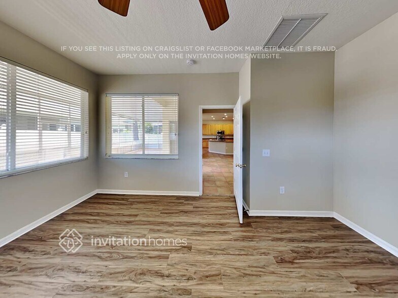Building Photo - 5918 Montford Dr