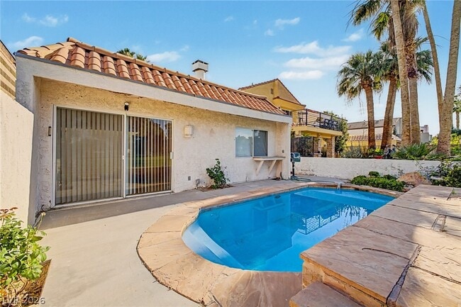 Building Photo - 3159 Bel Air Dr