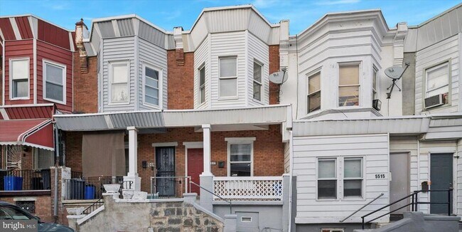 Building Photo - 5517 Jane St