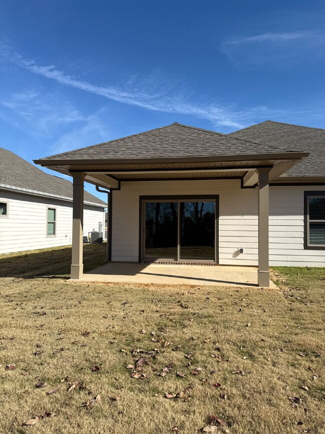 Building Photo - 15733 Ruthie Lynn Dr