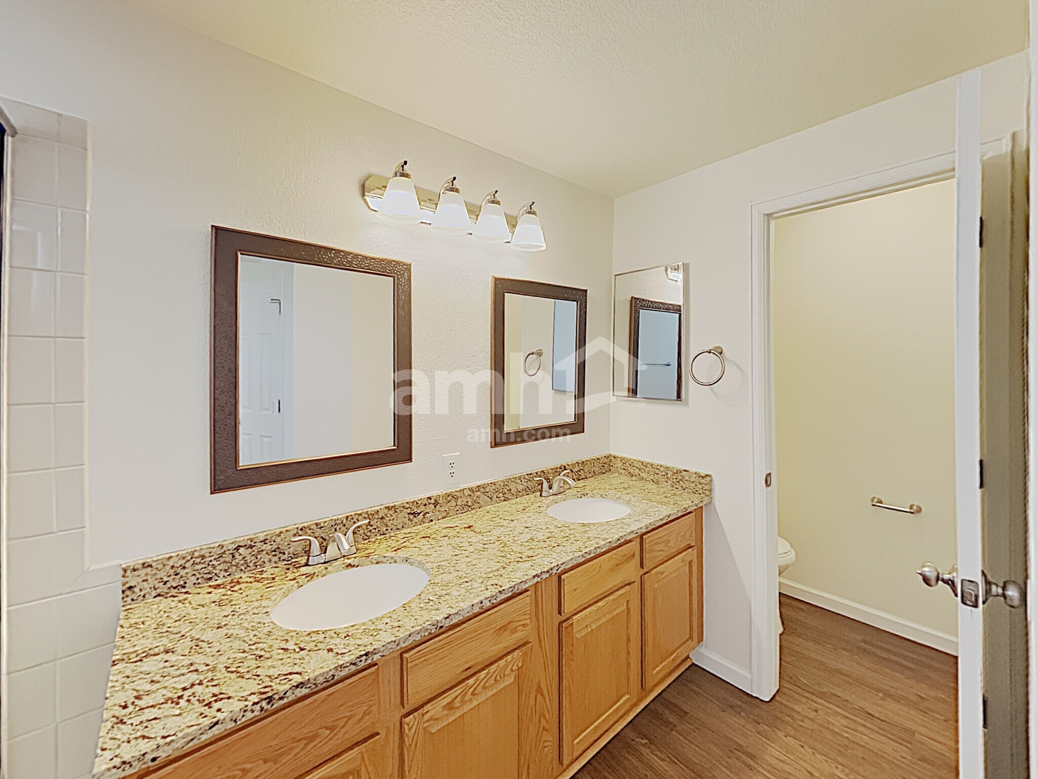 Building Photo - 11384 Kenton St