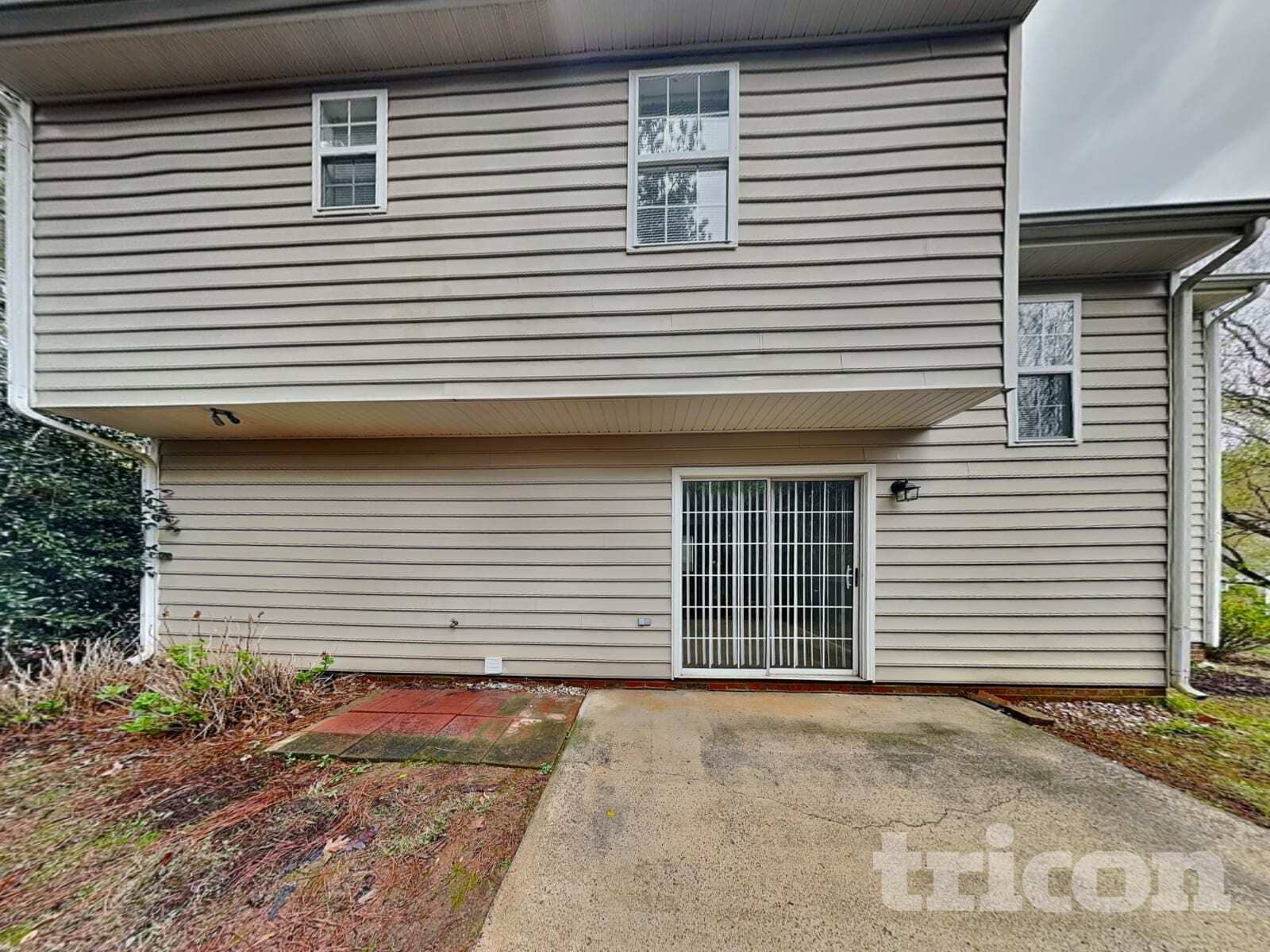 Building Photo - 1240 Bacardi Ct