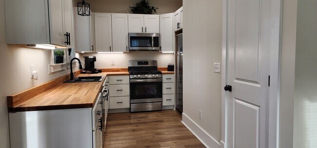 Building Photo - 635 Kotter Farms Trl