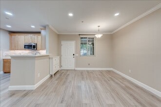 Building Photo - 3850 Elijah Ct