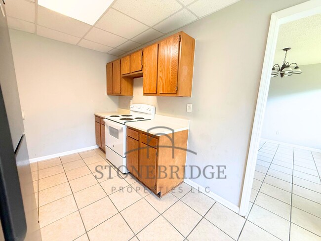 Building Photo - 2 bed, 1.5 bath townhome in Helena